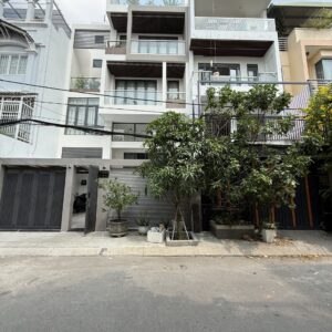 Biệt thự VIP Dương Quảng Hàm ngang 8 mét - thang máy.
